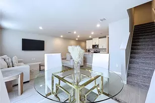 32451 Limitless Pl, Wesley Chapel, FL 33545 - Photo 21