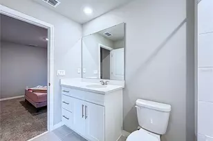 32451 Limitless Pl, Wesley Chapel, FL 33545 - Photo 29