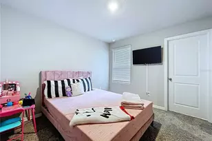 32451 Limitless Pl, Wesley Chapel, FL 33545 - Photo 39