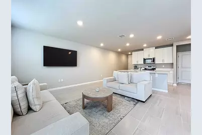 32451 Limitless Place, Wesley Chapel, FL 33545 - Photo 15