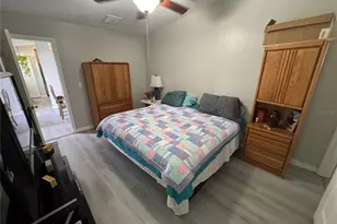 1323 NW 7th Pl, Cape Coral, FL 33993 - Photo 5