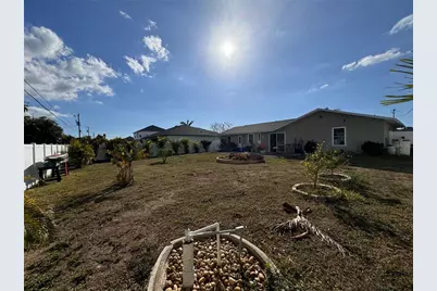 1323 NW 7th Place, Cape Coral, FL 33993 - Photo 25