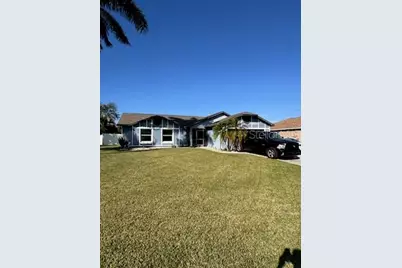 32 NE 13th Place, Cape Coral, FL 33909 - Photo 1