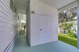 6128 Ridgewood Dr, Zephyrhills, FL 33542 - Photo 27