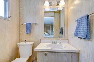 6128 Ridgewood Dr, Zephyrhills, FL 33542 - Photo 21