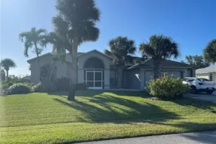 82 Marker Rd, Rotonda West, FL 33947 - Photo 3