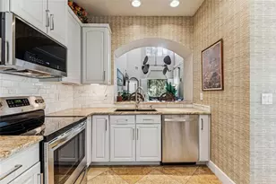 4975 Anniston Cir, Tampa, FL 33647 - Photo 7