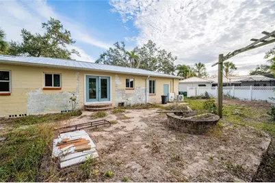 6213 Sanders Drive, Tampa, FL 33611 - Photo 19