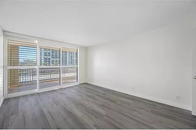 1430 Gulf Boulevard #204, Clearwater Beach, FL 33767 - Photo 25