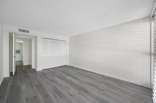 1430 Gulf Blvd, Clearwater Beach, FL 33767 - Photo 27