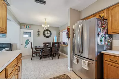 12424 105th Street, Largo, FL 33773 - Photo 9