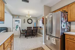 12424 105th St, Largo, FL 33773 - Photo 9