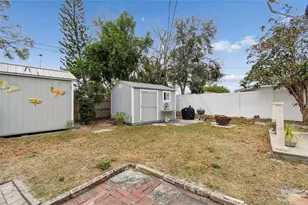 12424 105th St, Largo, FL 33773 - Photo 29