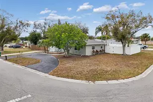 12424 105th St, Largo, FL 33773 - Photo 39