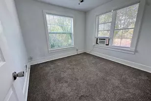 1310 28th St N, Saint Petersburg, FL 33713 - Photo 15