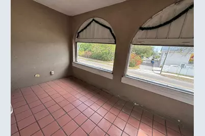1310 28th Street N #Upper, Saint Petersburg, FL 33713 - Photo 11