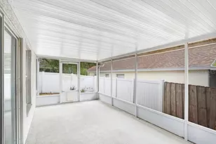 807 Cape Cod Cir, Valrico, FL 33594 - Photo 23