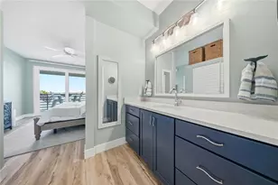 8021 Sailboat Key Blvd S, Saint Pete Beach, FL 33707 - Photo 29