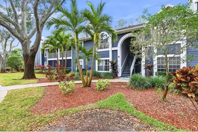 2101 Fox Chase Boulevard #204, Palm Harbor, FL 34683 - Photo 3