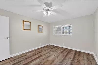 1802 Bedford Lane #12, Sun City Center, FL 33573 - Photo 17