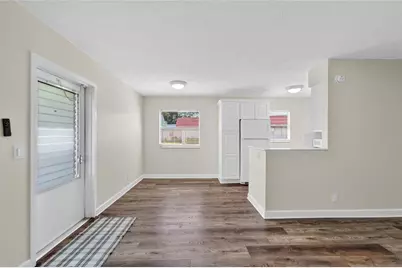 1802 Bedford Lane #12, Sun City Center, FL 33573 - Photo 5