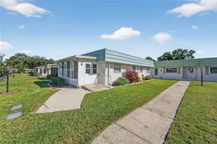 1802 Bedford Ln, Sun City Center, FL 33573 - Photo 21