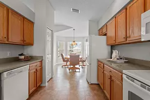 11751 Aintree Ct, Trinity, FL 34655 - Photo 9