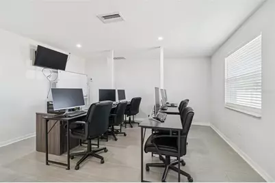 6751 118th Avenue, Largo, FL 33773 - Photo 15