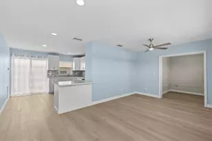 12400 Park Blvd, Seminole, FL 33772 - Photo 3