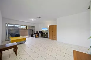 2484 Laurelwood Dr, Clearwater, FL 33763 - Photo 11