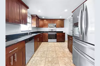 2926 W Tyson Avenue, Tampa, FL 33611 - Photo 5