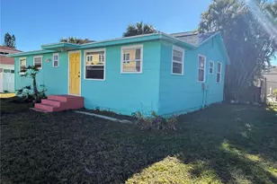 18104 2nd St E, Redington Shores, FL 33708 - Photo 3