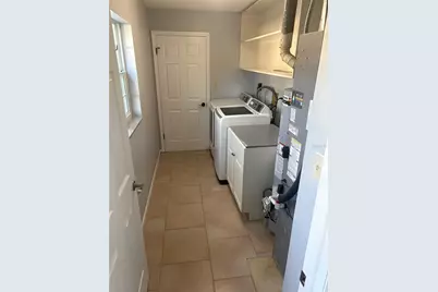 5784 Bay Pines Lakes Boulevard, Saint Petersburg, FL 33708 - Photo 9