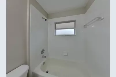 [Address not provided], Plant City, FL 33563 - Photo 17