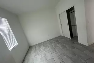 1315 E Benbow Cir, Labelle, FL 33935 - Photo 15