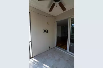 4639 Overlook Drive NE, Saint Petersburg, FL 33703 - Photo 13