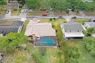 1328 Corner Oaks Dr, Brandon, FL 33510 - Photo 37