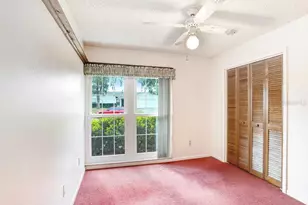 1328 Corner Oaks Dr, Brandon, FL 33510 - Photo 11