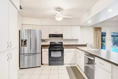 1328 Corner Oaks Drive, Brandon, FL 33510 - Photo 17