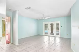 1328 Corner Oaks Dr, Brandon, FL 33510 - Photo 9