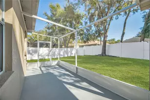 17115 Falconridge Rd, Lithia, FL 33547 - Photo 25