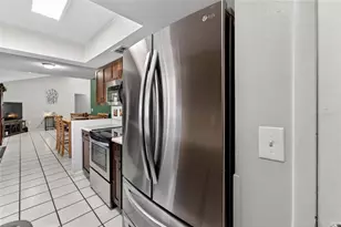 1938 Cinnamon Dr, Lakeland, FL 33801 - Photo 23