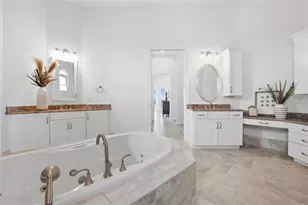 3215 Gulf City Rd, Ruskin, FL 33570 - Photo 31