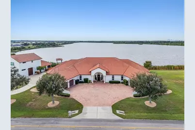 3215 Gulf City Road, Ruskin, FL 33570 - Photo 1