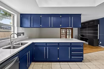 4601 Huntsman Court, Tampa, FL 33624 - Photo 7