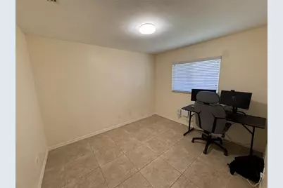 3806 SW 6th Avenue, Cape Coral, FL 33914 - Photo 5