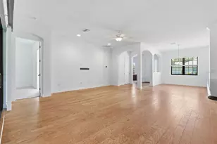 3908 Gaviota Dr, Sun City Center, FL 33573 - Photo 19