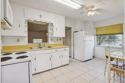 1001 Hull Street S, Gulfport, FL 33707 - Photo 9