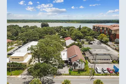 8423 Seminole Boulevard #202, Seminole, FL 33772 - Photo 9