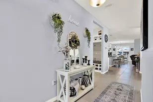 11935 Cross Vine Dr, Riverview, FL 33579 - Photo 3